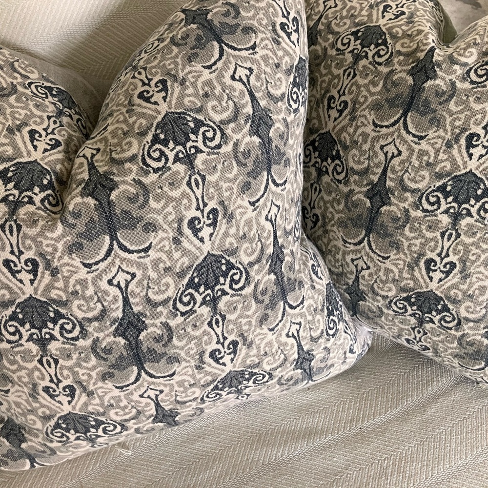 Arhaus Decorative Throw Pillow Pair 24” Beige Grey Pattern with Feather inserts